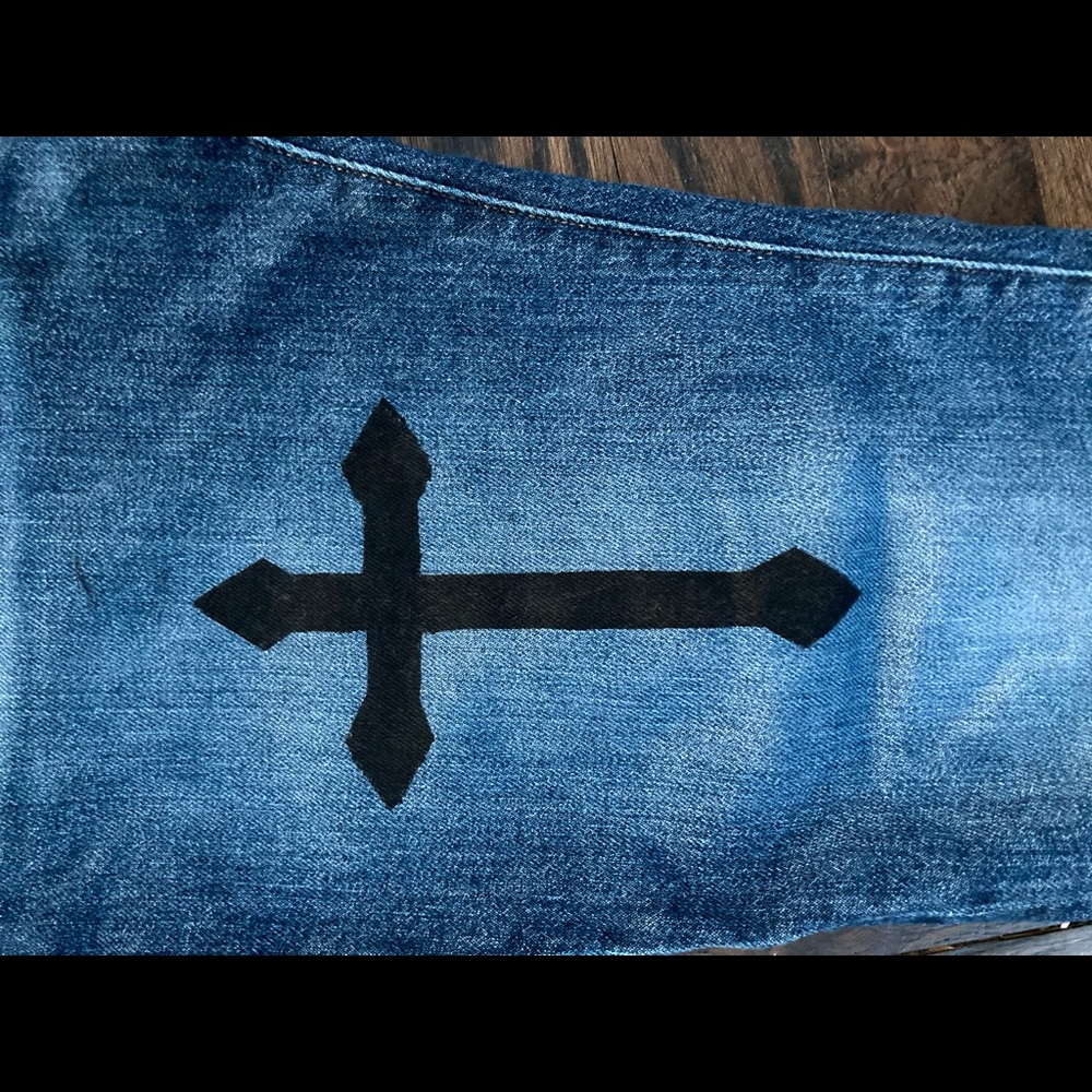Custom Jeans - Picture 2 of 3